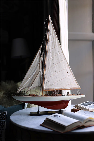 Yacht Model - The Endeavour 1934